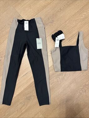 GOTTA GO!!!!!  NWT✨ Abercrombie YPB set.
